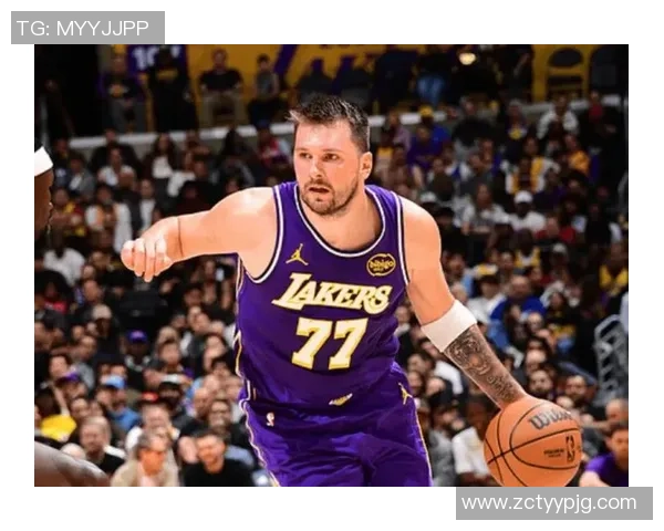 东契奇33+11+8双杀爵士！与詹姆斯默契暴扣连线 丢要害罚球险遭反转